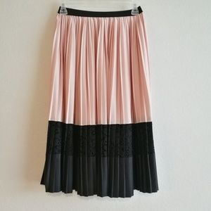 Zara | Blush black colorblock midi skirt with lace